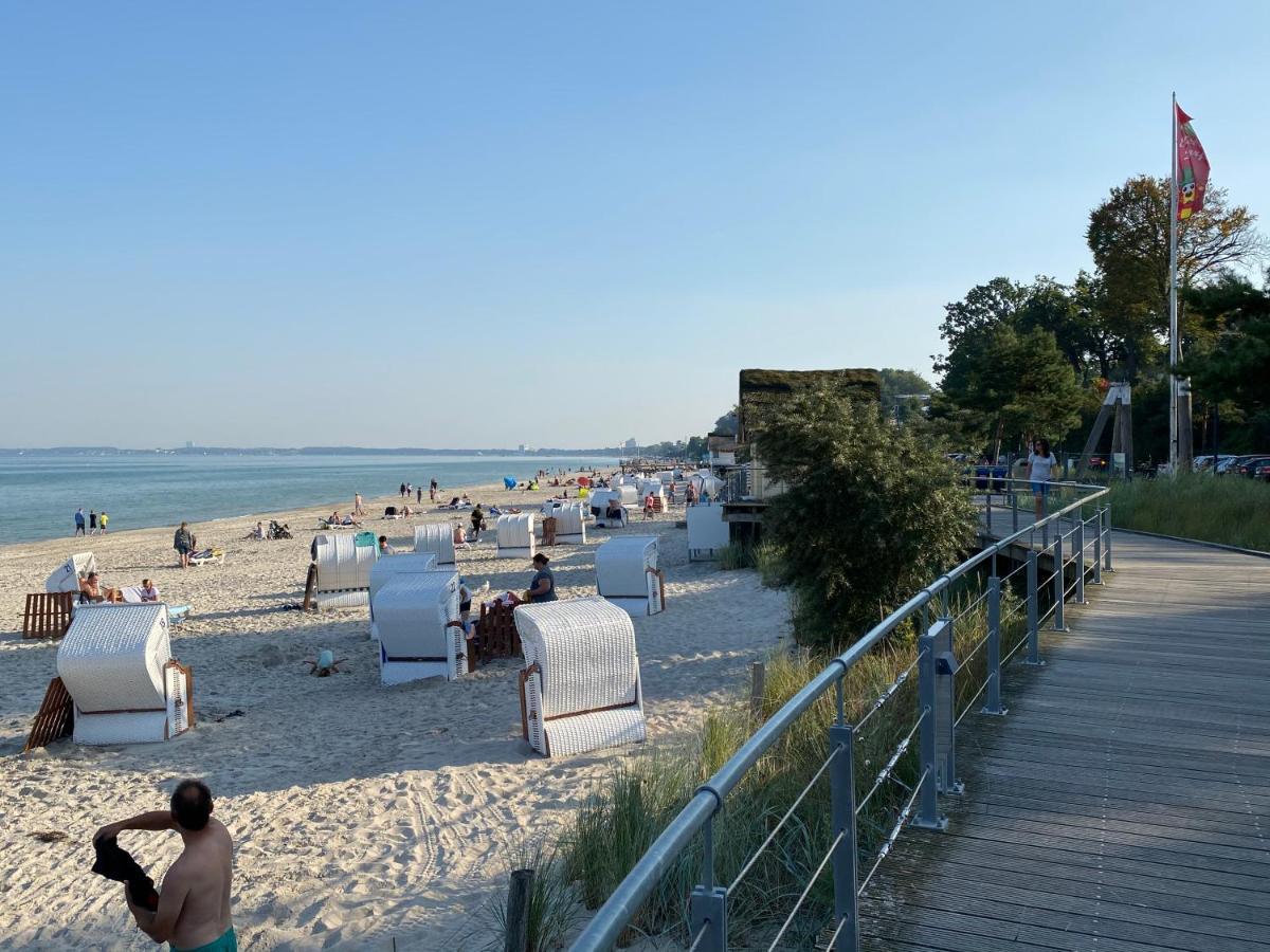 Studio Mit Panorama-Meerblick Und Direkter Strandlage In Scharbeutz Exterior foto